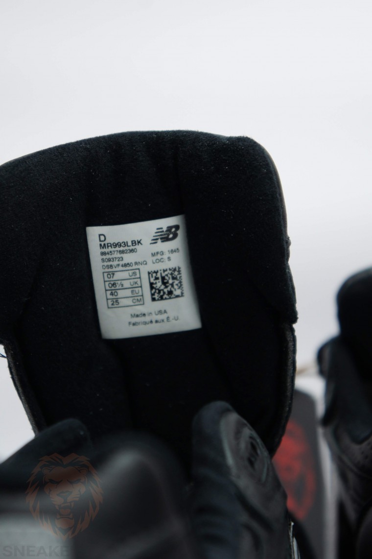 Кросівки New Balance MR 993 LBK